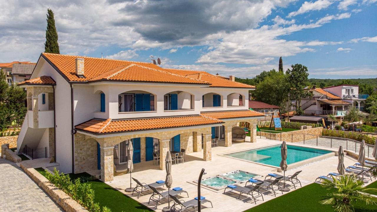 Luxury Apartments Loma Sveti Vid-Miholjice Esterno foto