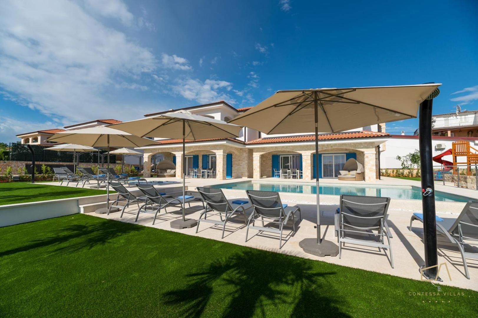 Luxury Apartments Loma Sveti Vid-Miholjice Esterno foto